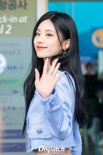 WomenK-pop